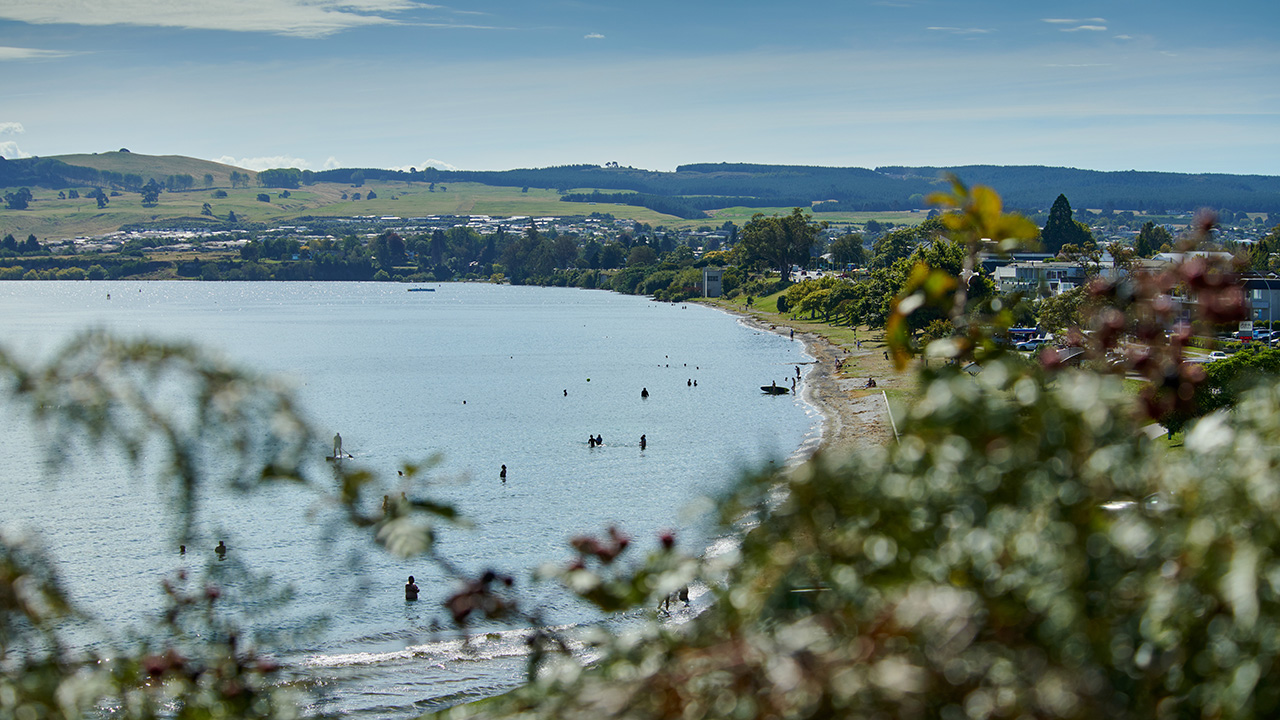 Wide photo of lake Taupo
